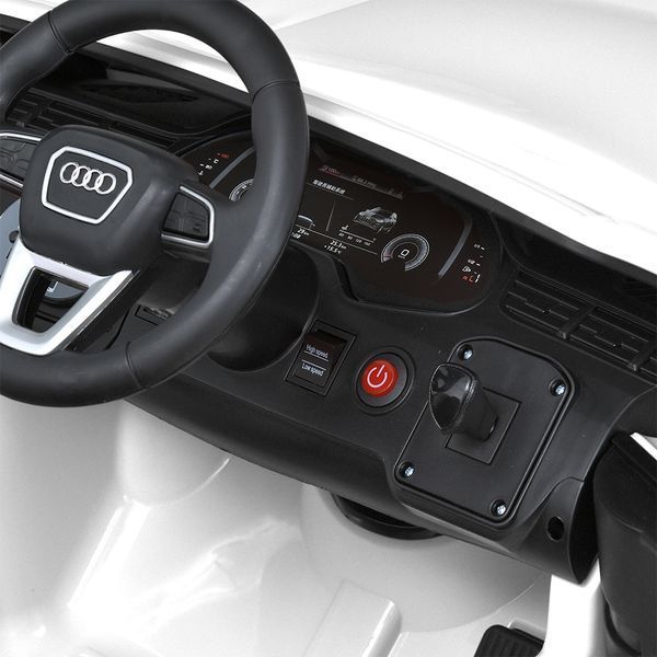Дитячий електромобіль Audi Q7 M 5796EBLR-1 білий, 2 мотори 35W, EVA колеса, шкіряне сидіння, пульт 2.4G, Bluetooth M 5796EBLR-1 фото