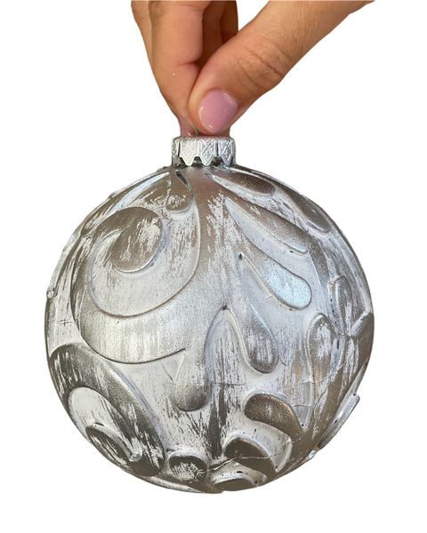 Ornament ball 100 mm silver/white