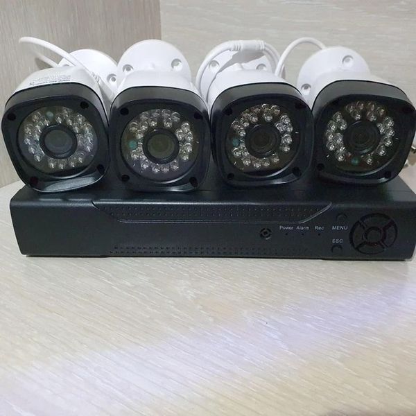 Набір 4 камери 4 Мп FULL AHD CCTV для відеоспостереження 12399/МК фото